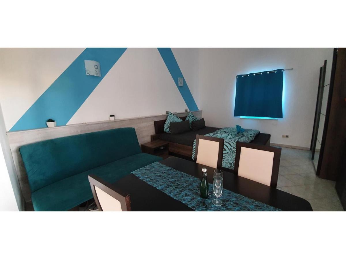 Blue Sea Vir Apartments エクステリア 写真